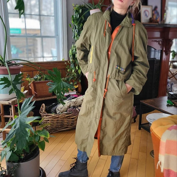 Vintage spring windbreaker coat - Picture 3 of 11